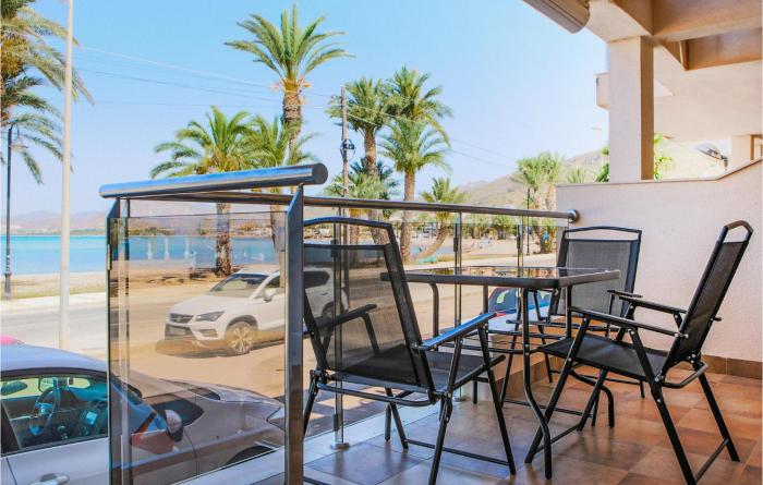 Cozy Home In Cartagena With Kitchen