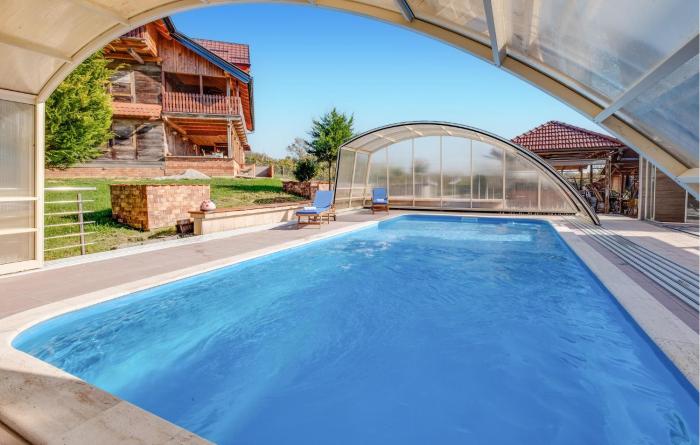 Cozy Home In Brezane Lekenicke