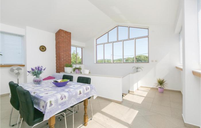 Apartment Labin Kapelica Iii