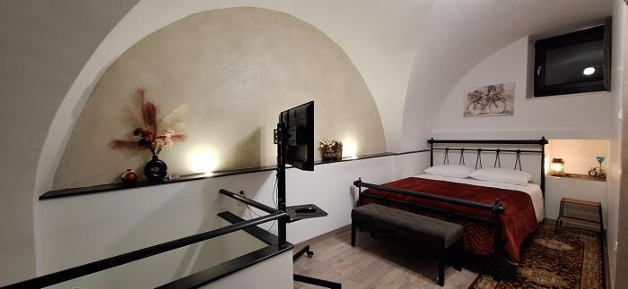 THOMAS LUXURY MAISONETTE in the Historical Center of Ioannina