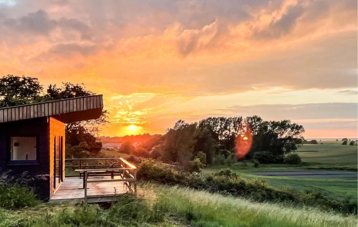 Cozy Home In Sejerø With Wifi
