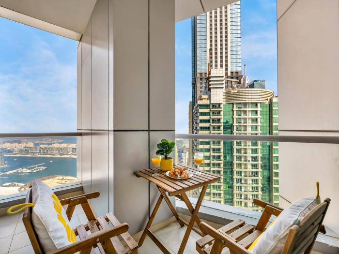 Relax & Unwind in This Cozy 2BR Apartment