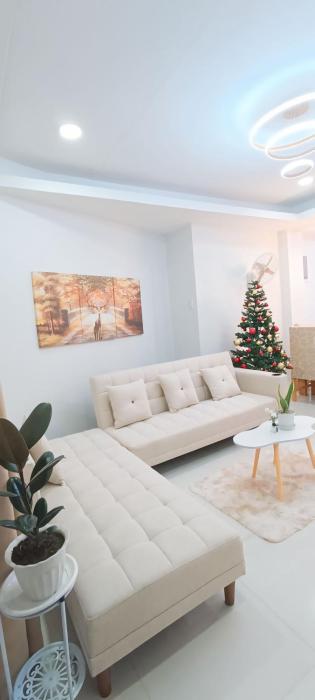 Casa Viana - Modern House Upto 300mbps Wi-fi with Netflix, FREE Parking