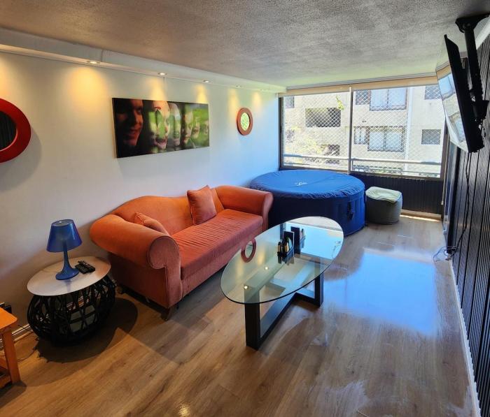 Lovely apartment with jacuzzi