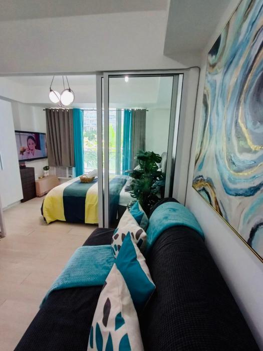 Maldives Suites, Azure Urban Resorts and Residences