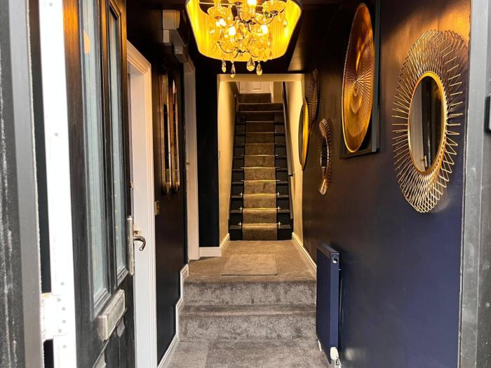 The Gathering House, Buxton - 6 Bed Sleeps 12