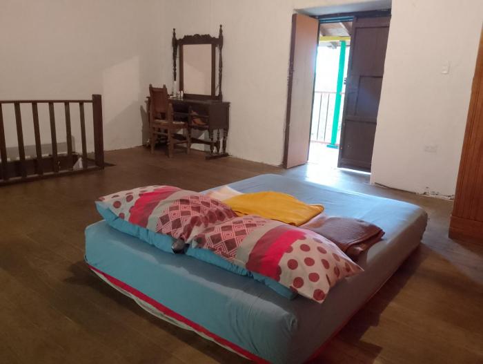 Habitación en casa de campo via al aeropuerto