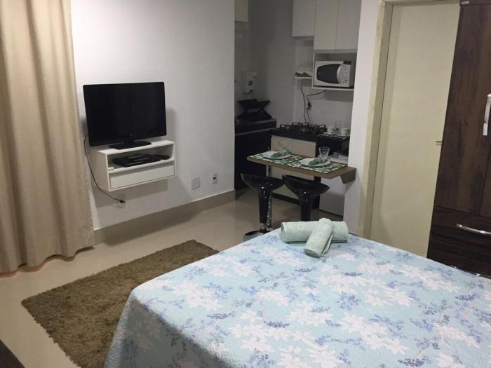 Comodidades na Av que é um shopping a céu aberto