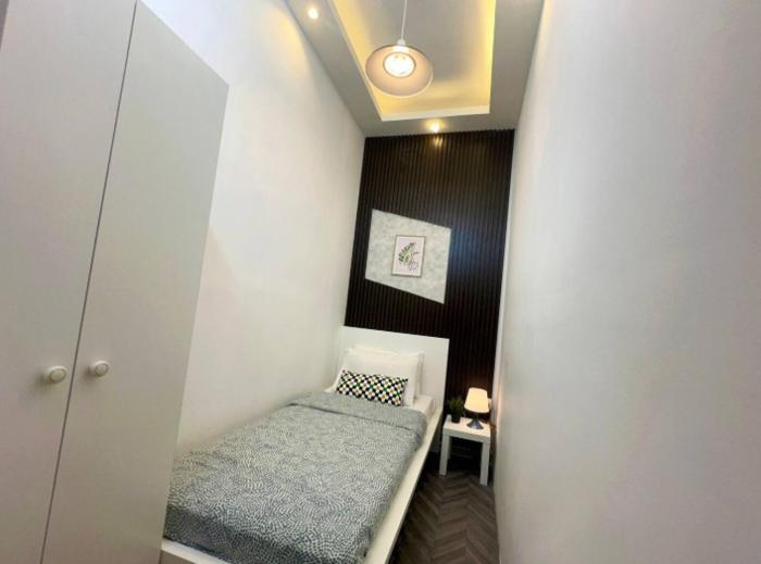 Rest Partition Room in Tecom Near Metro