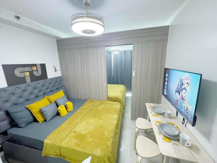 19106 Condotel at Shore 2 MOA wNetflix