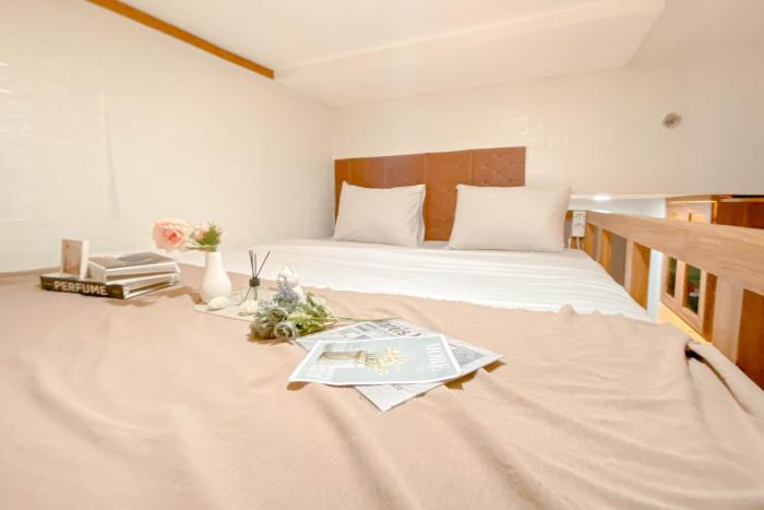 Studio at Transpark Juanda Bekasi Timur Apartment By Travelio