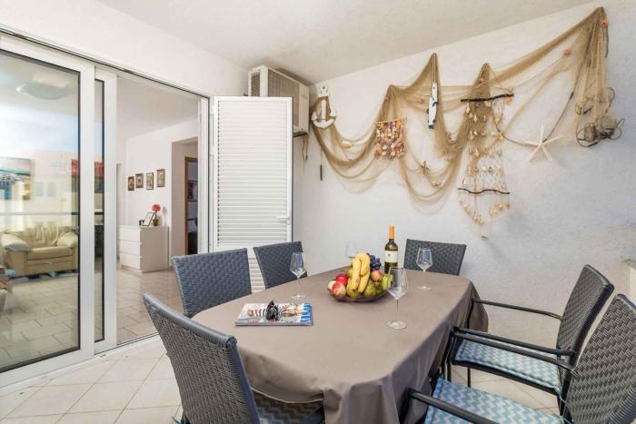 Apartment in Malinska - Insel Krk 35462