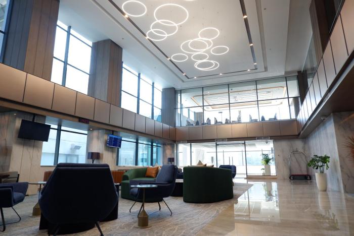 Grand Anara Airport Hotel