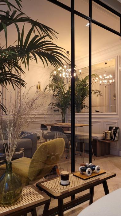 Elegant Suit in Montmartre by an Architect