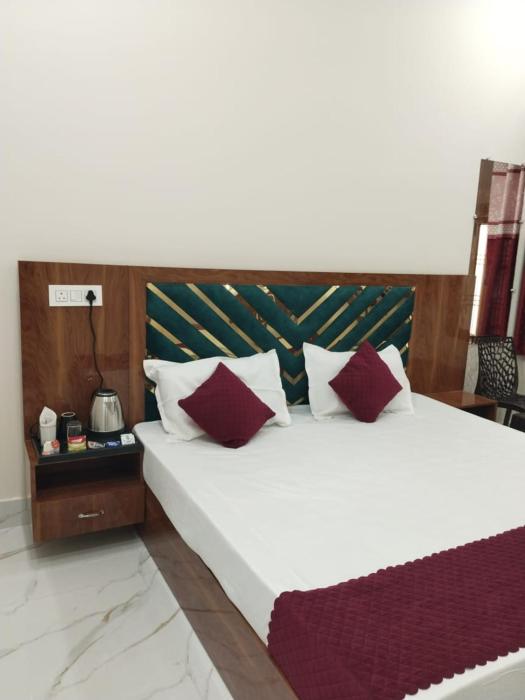 Shanti Vas guest house