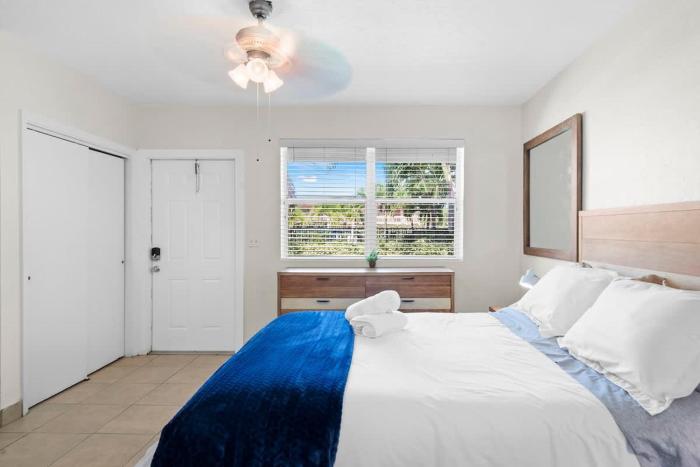 Cozy Studio in Lake Worth with Pool Complex
