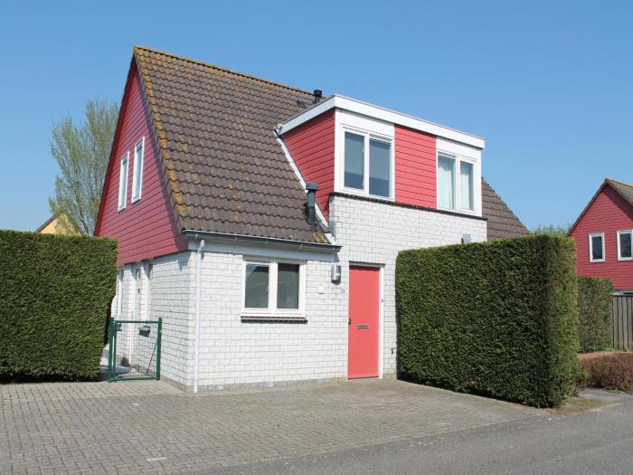 Holiday Home in Zeeland with Garden