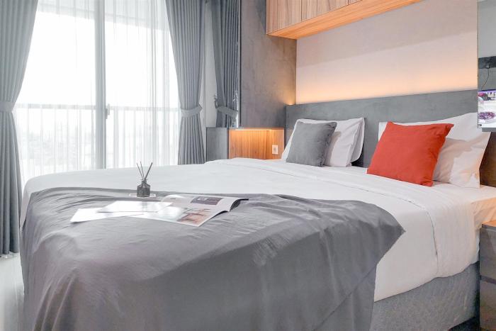 Good Deal and Homey 1BR (without living room) Bintaro Embarcadero Apartment By Travelio