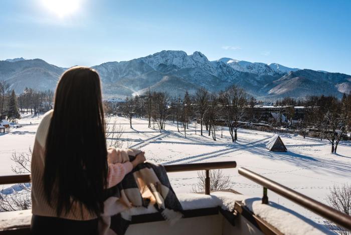 Hotel Helios 300m od Krupówek nowy BASEN od 12 lipca