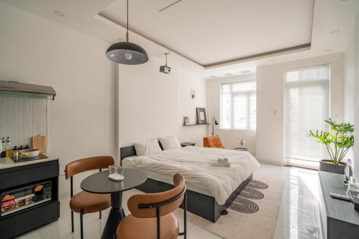 Manor Staycation, Homestay