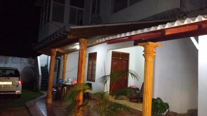 Dulhara Villa & Appartments