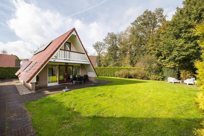 Kleine Zanglijster I Prachtig Huisje nabij Bosrand