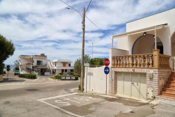 A due passi dal mare by Salento Prime