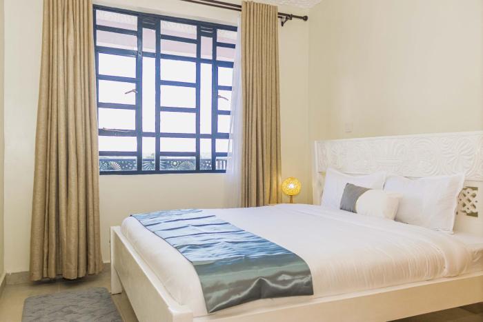 Chocolate Haven 1 bedroom Nanyuki, CN towers opp Cedar Mall