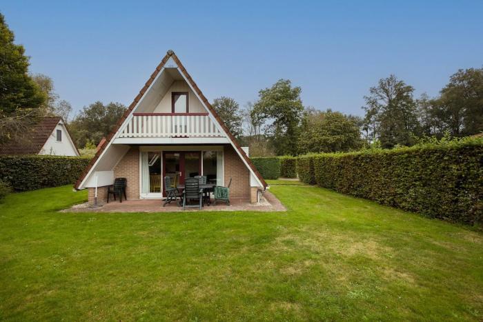 Roerdomp I Vrijstaande Bungalow met Buiten Zitjes