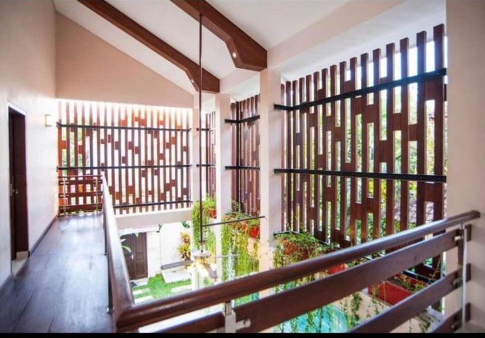 Huge Two Storey 4 Bed 4 Bath Villa with pool right in the heart of Seminyak