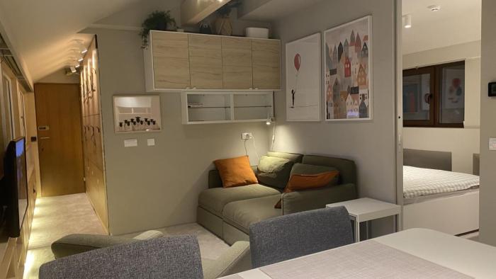 Konaci Koznik Porodični