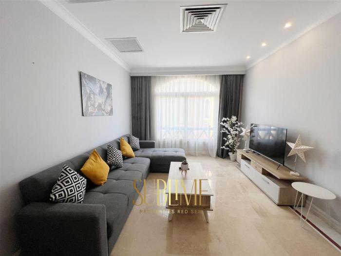 New Tawaya 1br next to Bus Stop