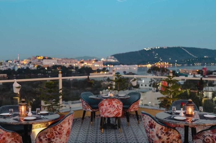 The Chronicles - Near the Lake Pichola Udaipur