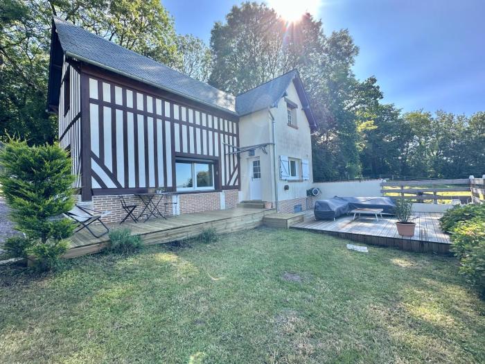 La petite maison dans la vallée d Auge