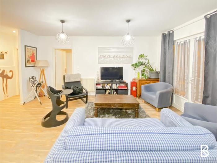 Comfortable house 20 minutes from Paris by RER