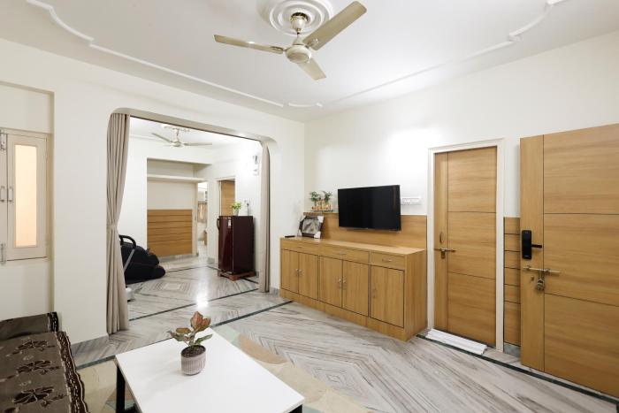 Balaji Homestay - home with free Wi-Fi and parking