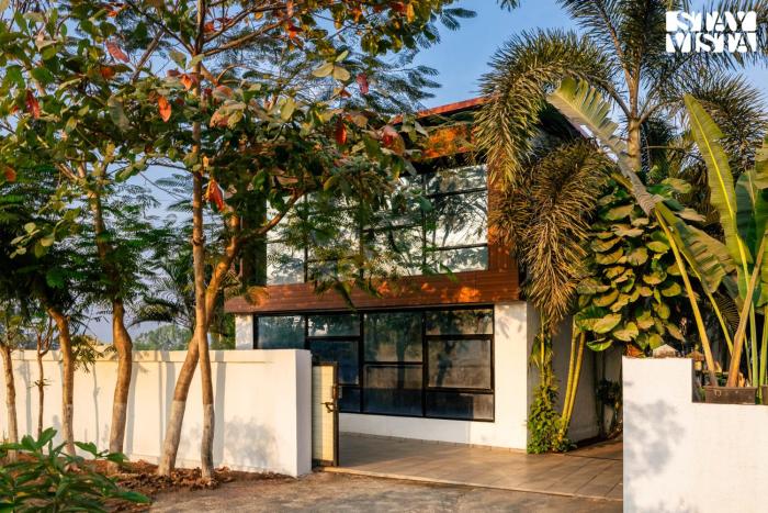 StayVistas One Villa - Pet-friendly charm with Farm views, Modern decor & A refreshing plunge pool