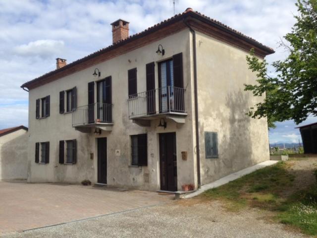 Vigneti Brichet Alloggi Agrituristici