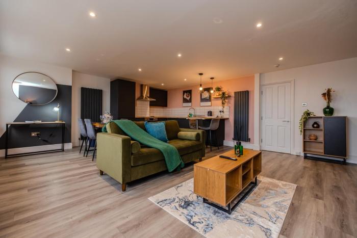 Prefect 2 Bedroom Flat with Seaview and Free Parking