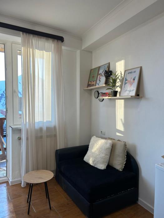 Cozy and Tiny Nest in Gudauri