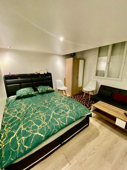 Studio à 10 minutes de la Tour Eiffel