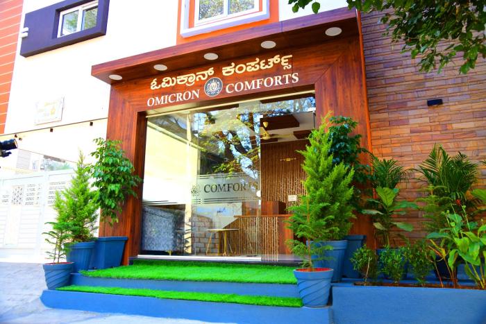 Omicron Comforts 1BHK 2BHK Service Apartment