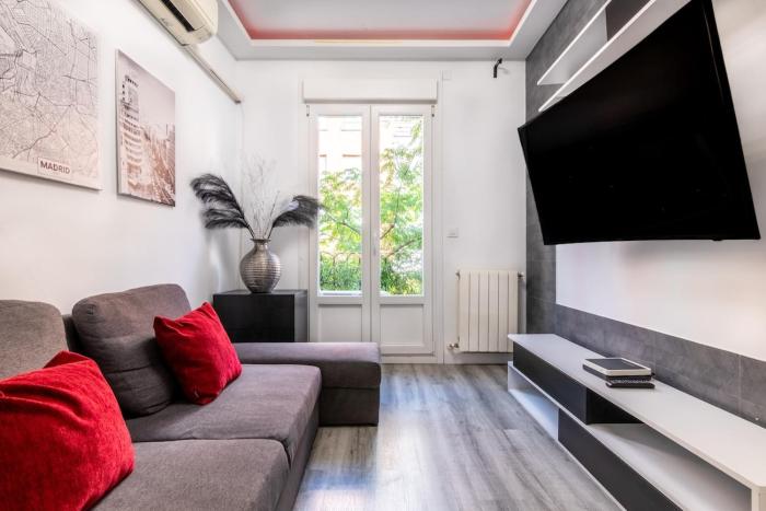 Madrid Cozy & Minimal Seasonal