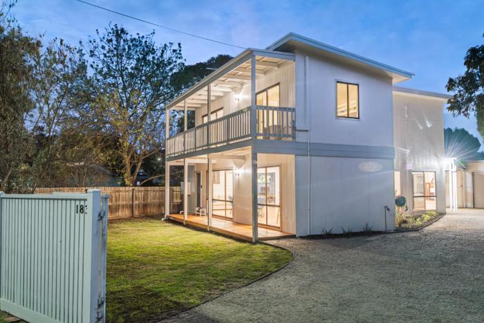 The Big Isle Retreat