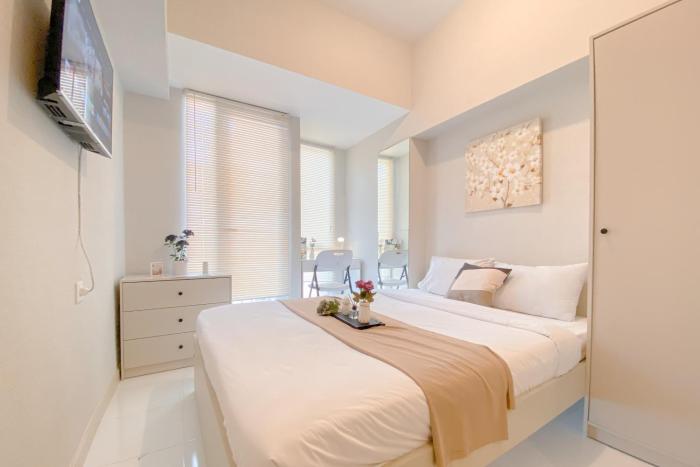 Good Deal and Restful Studio at Apartment Tokyo Riverside PIK 2 By Travelio