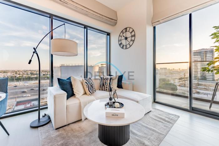 City Views 1BR Close to Golf Course & Attractions, Binghatti Venus, Jumeirah Village Circle by Deluxe Holiday Homes