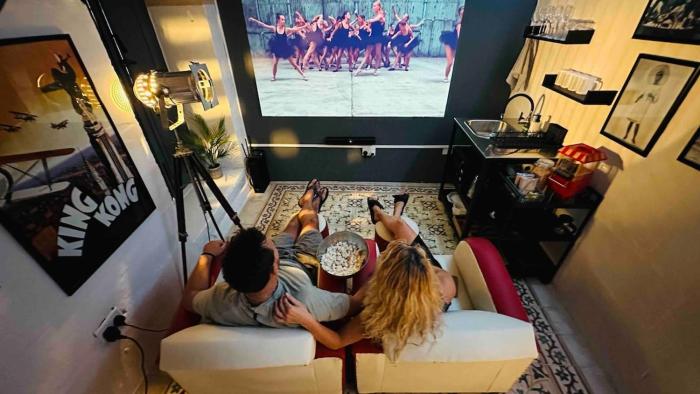 Cinema studio apartment in Valletta