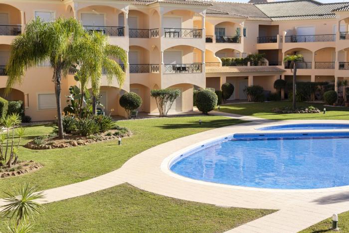 Praia Village I - Peaceful condominium by HD