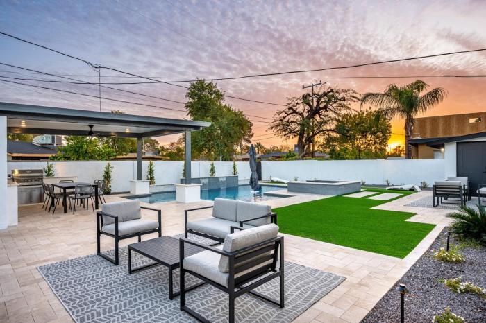 Swim up to cooking entertainment play corn hole and relax by the fire at Cascada