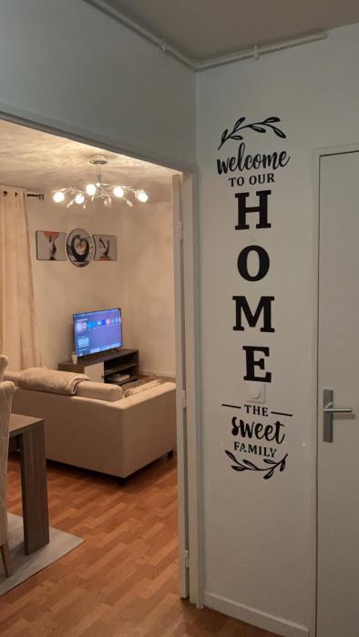 Grand appartement 71 m2 avec parking privé gratuit proche Paris